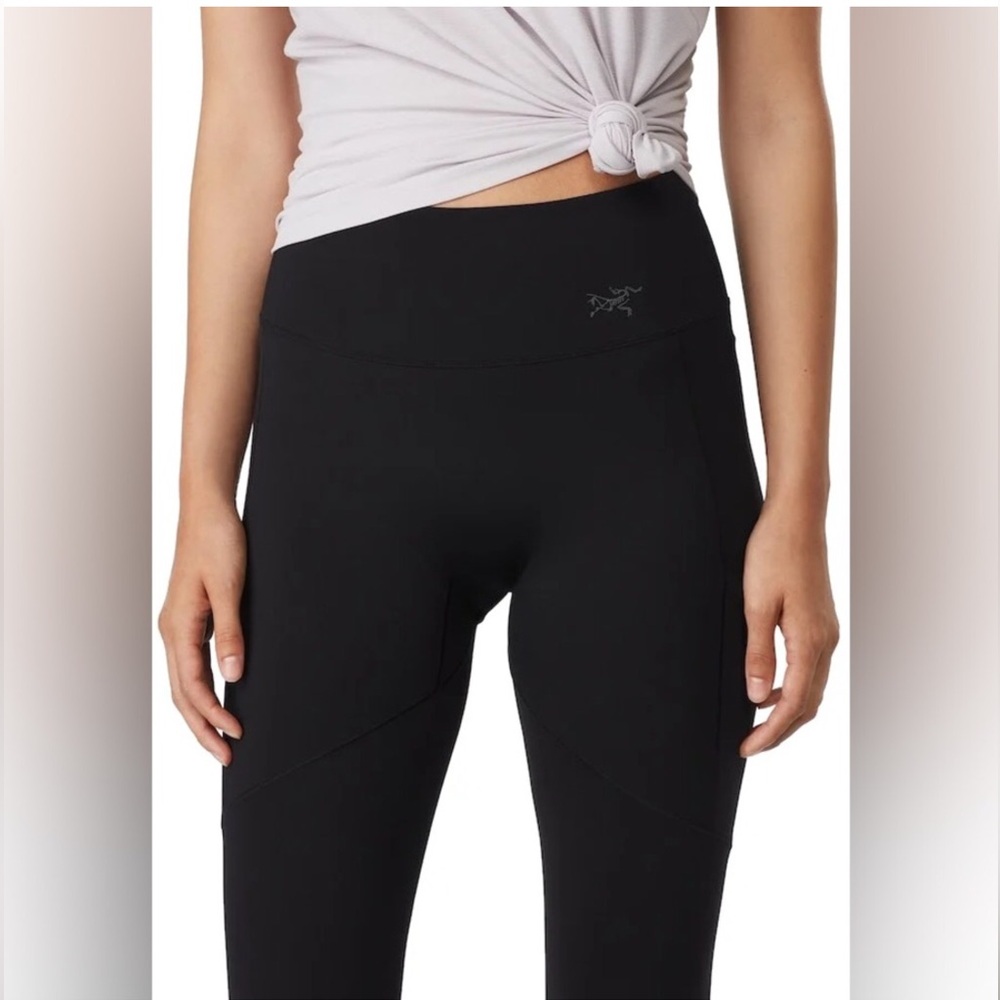 Arc'teryx Black High-Waist Performance Leggings